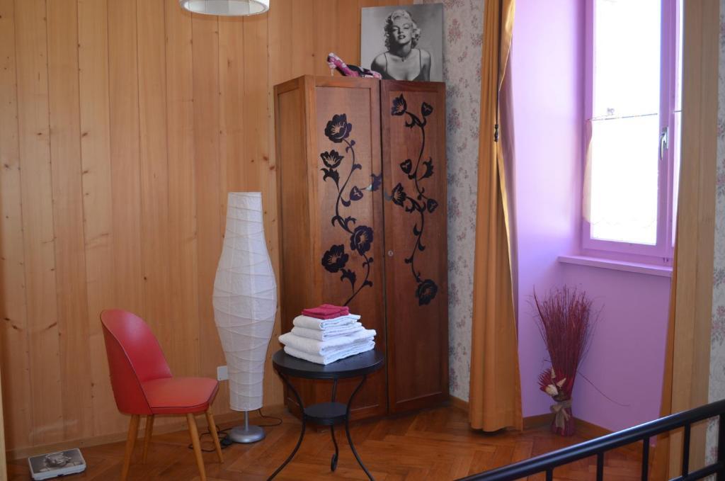 Chambres D'Hotes Le Passiflore Les Brenets Luaran gambar